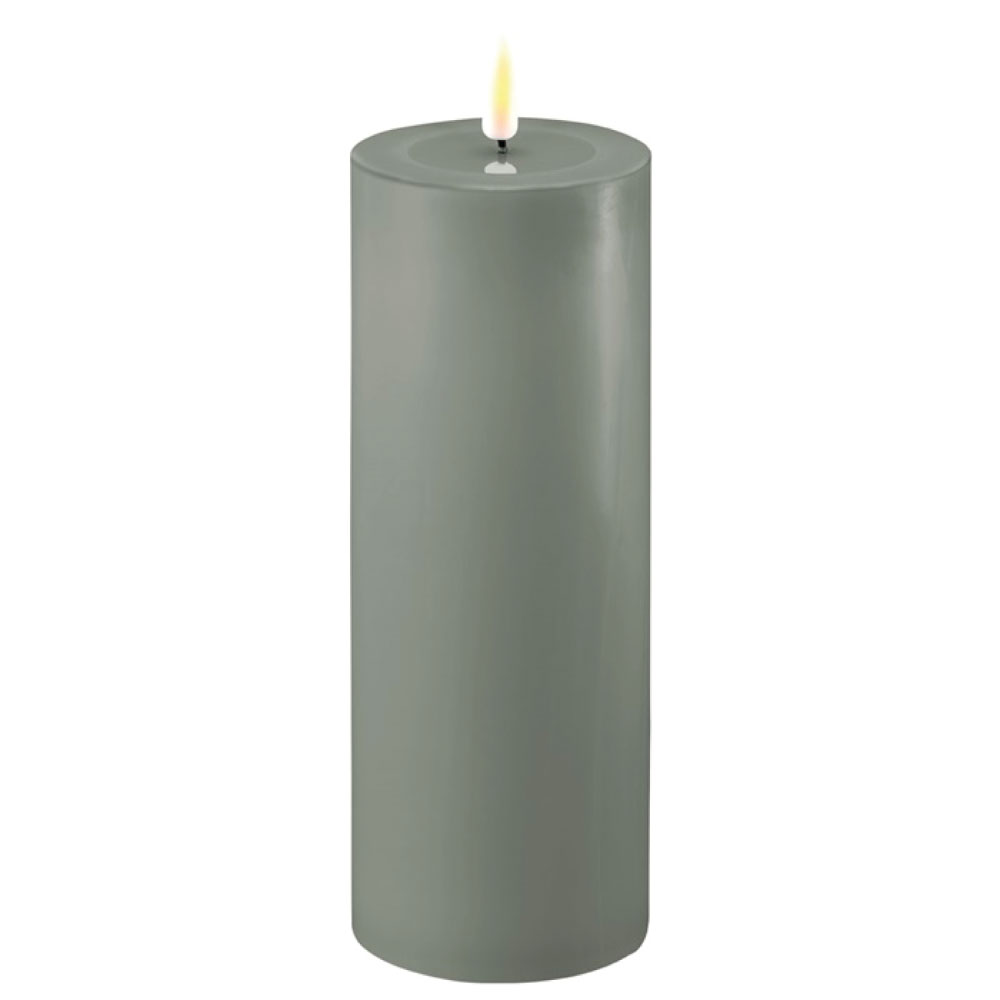 DELUXE HOMEART LED CANDLE REAL FLAME SALVIE GREEN Ø7.5CM x 20CM