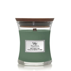 WOODWICK MINT LEAVES AND OAK MINI CANDLE